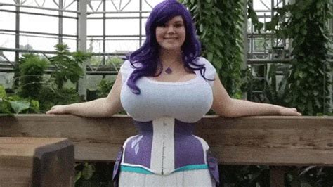 Plump Tits Porn GIFs 